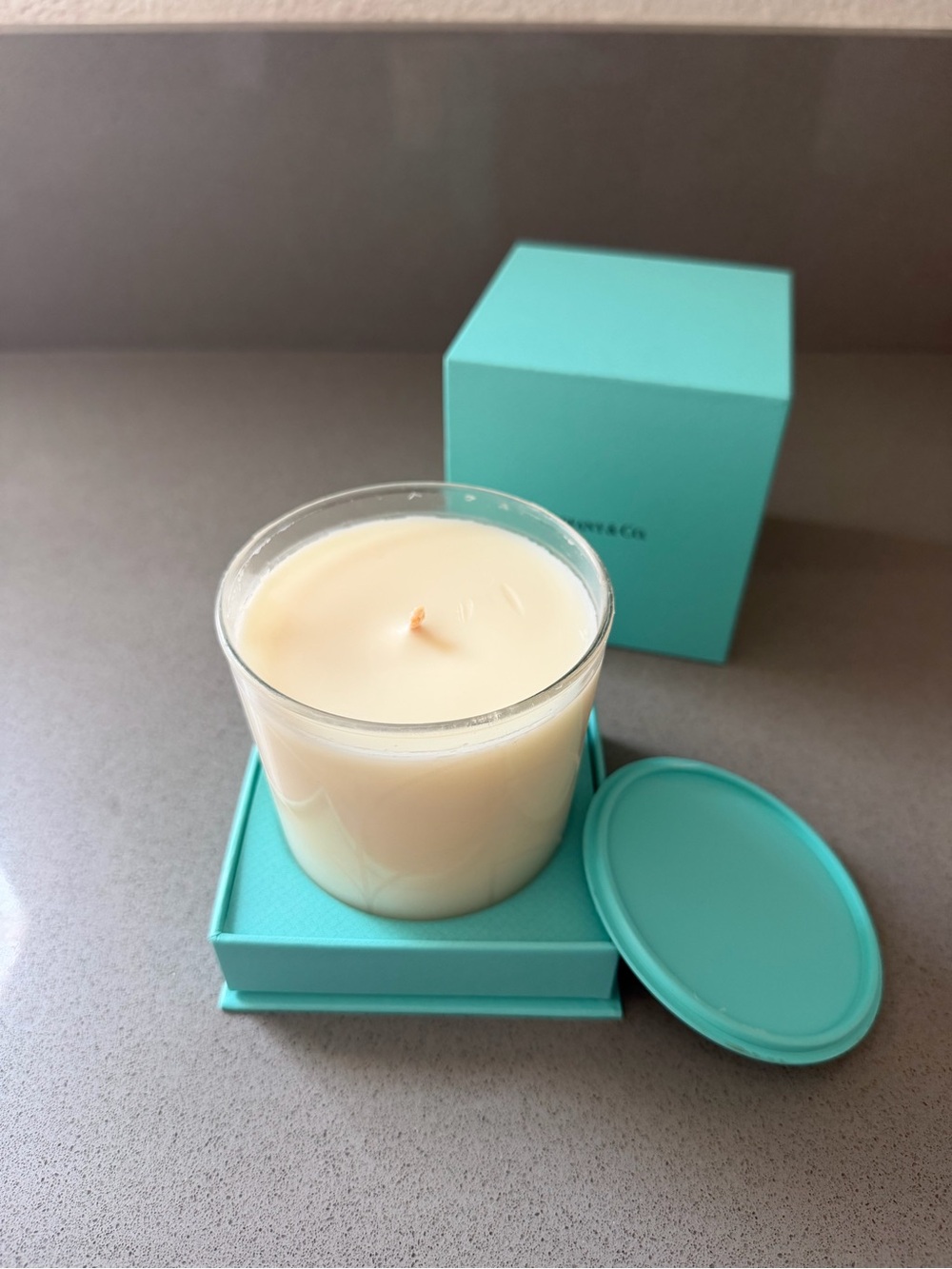 Tiffany & Co. - Cedar Scented Candle